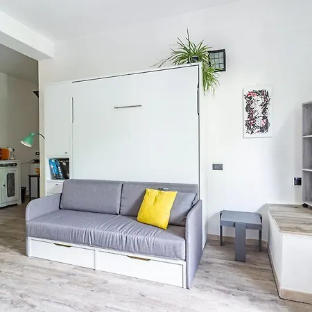 Parking & Garden - Self Ck-in & Access